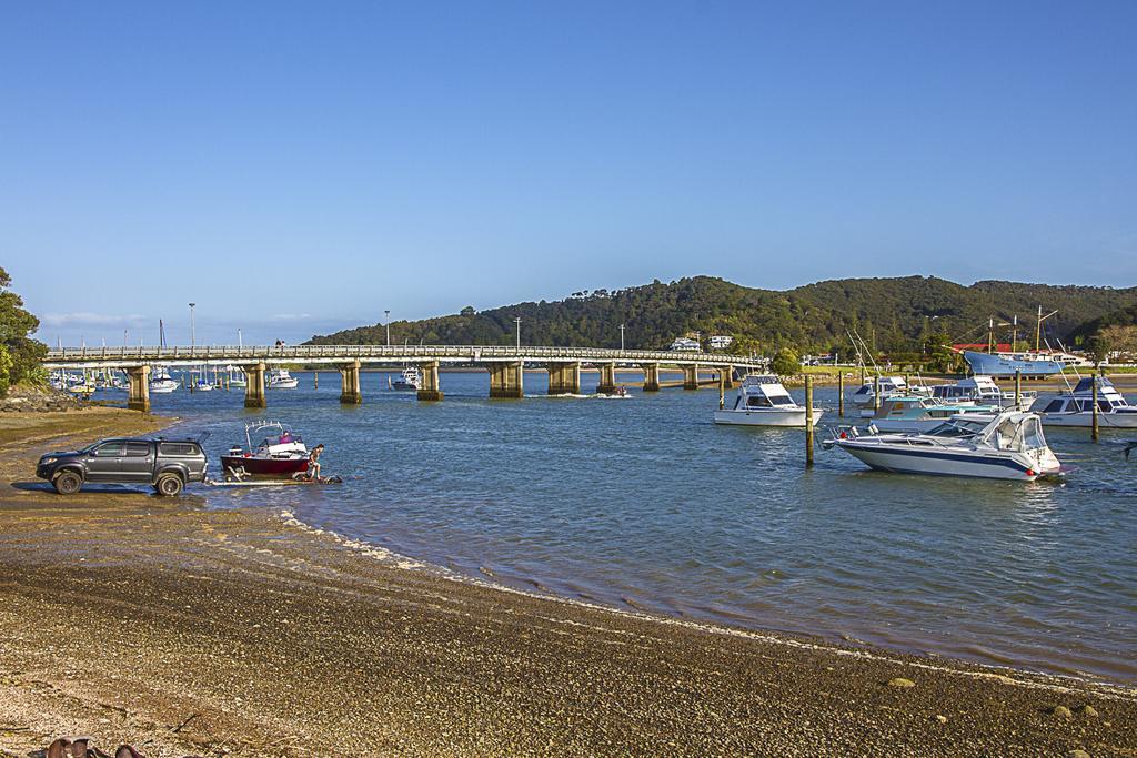 Paihia Pacific Resort Hotel Bagian luar foto